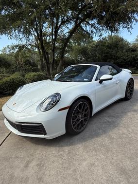 2022 Porsche 911 Carrera