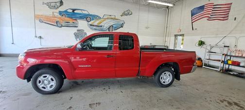2015 Toyota Tacoma Base