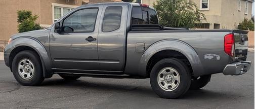 Gray 2021 Nissan Frontier SV