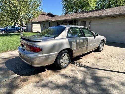 Gold 2001 Buick Century Custom