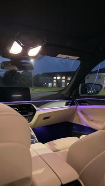 Blue 2022 BMW 540 i xDrive