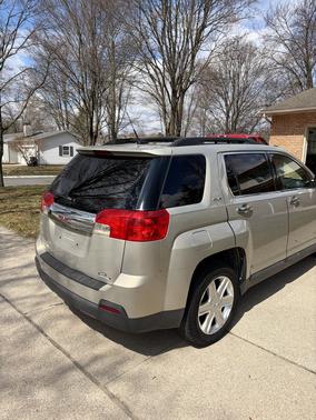 Beige 2011 GMC Terrain SLE-2