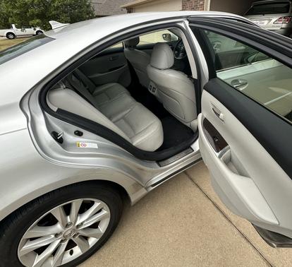 2012 Lexus ES 350 Base