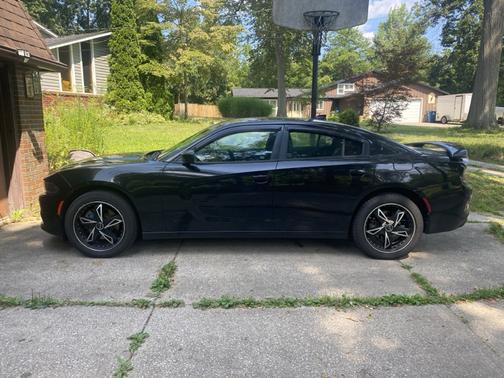 2015 Dodge Charger SXT