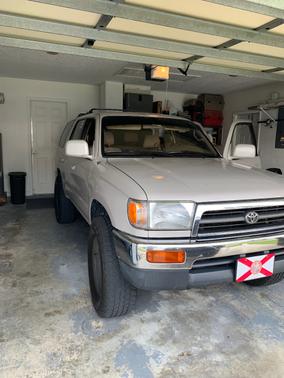 Beige 1997 Toyota 4Runner SR5 4WD