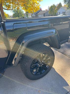 Black 2024 Jeep Gladiator Nighthawk