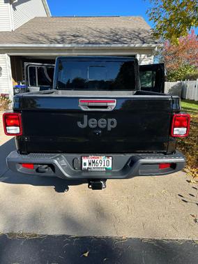 Black 2024 Jeep Gladiator Nighthawk