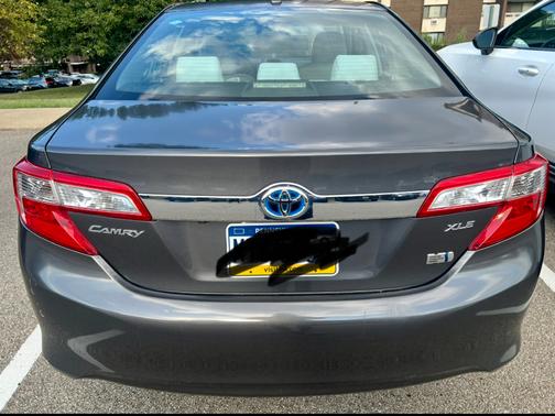 2012 Toyota Camry Hybrid XLE
