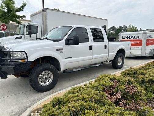 White 2002 Ford F-250 XLT Crew Cab Super Duty