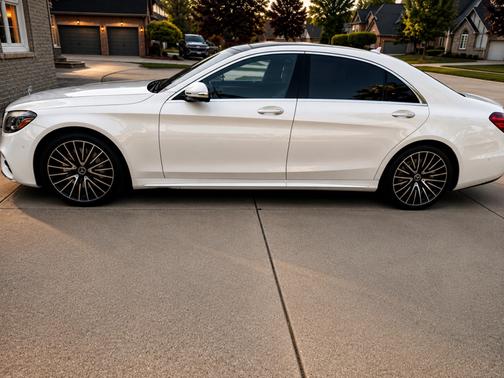 White 2019 Mercedes-Benz S-Class S 560 4MATIC