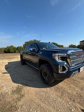 Blue 2021 GMC Sierra 1500 Denali