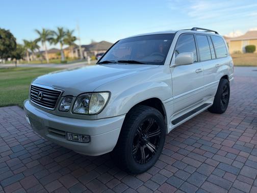 2000 Lexus LX 470 Base