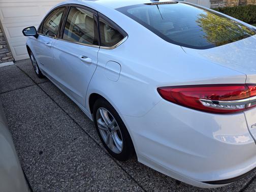 2018 Ford Fusion Hybrid S