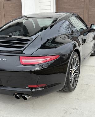 2016 Porsche 911 911 Carrera