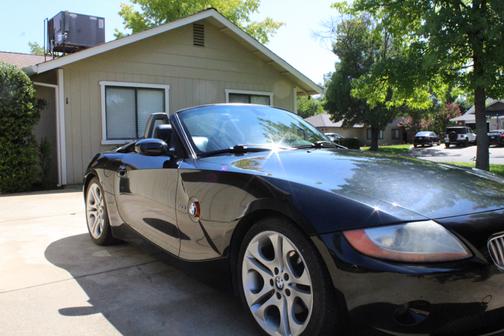 2004 BMW Z4 3.0i