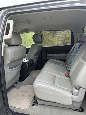 2011 Toyota Tundra Grade