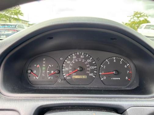 Silver 2000 Toyota Camry Solara SE