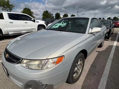 Silver 2000 Toyota Camry Solara SE
