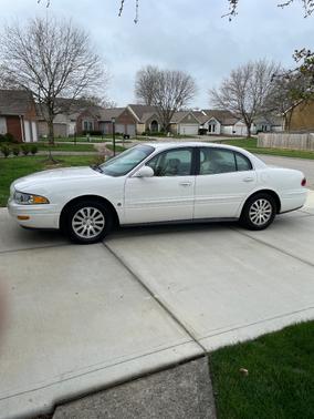 White 2005 Buick LeSabre Limited