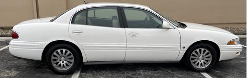 White 2005 Buick LeSabre Limited