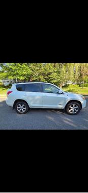 White 2007 Toyota RAV4 Limited