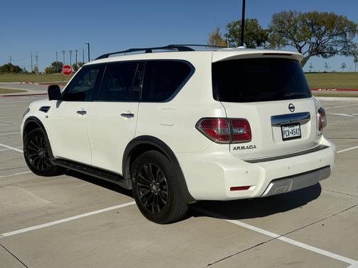 2017 Nissan Armada Platinum