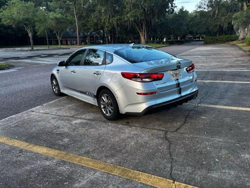 2020 Kia Optima LX