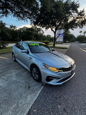 2020 Kia Optima LX