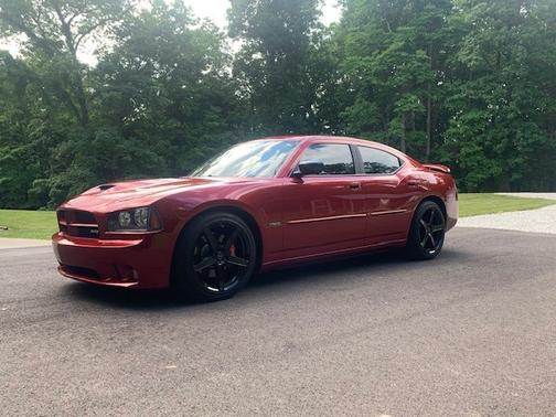 2006 Dodge Charger SRT8