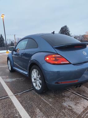 2018 Volkswagen Beetle 2.0T S