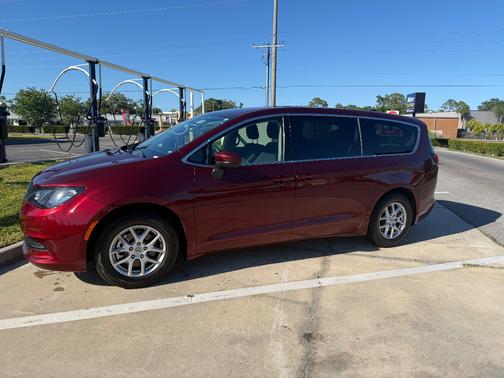 Red 2022 Chrysler Voyager LX