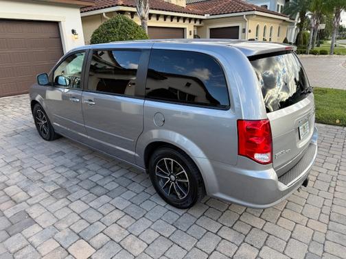 2016 Dodge Grand Caravan R/T