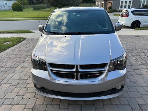 2016 Dodge Grand Caravan R/T