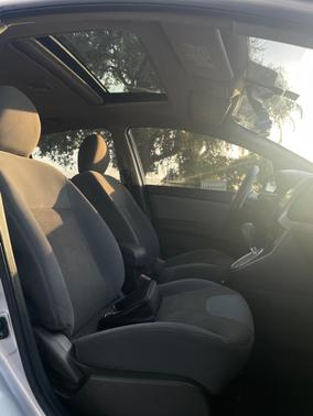 Gray 2012 Nissan Sentra 2.0 SR