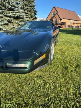 Green 1996 Chevrolet Corvette Base