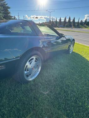 Green 1996 Chevrolet Corvette Base