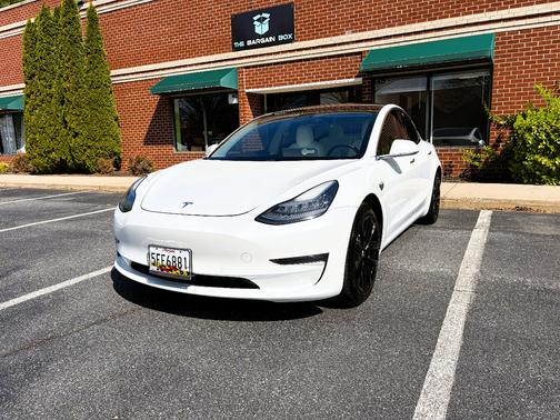 2019 Tesla Model 3 Long Range