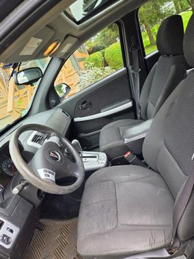 Gray 2009 Pontiac Torrent Base