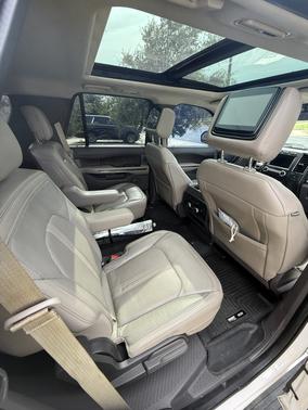 White 2018 Ford Expedition Limited