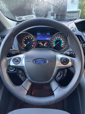 Blue 2013 Ford Escape SE