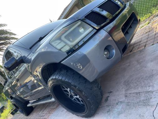 2004 Nissan Titan LE King Cab