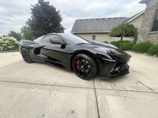 Black 2022 Chevrolet Corvette Stingray w/2LT