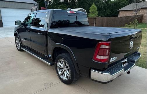 Black 2019 RAM 1500 Longhorn
