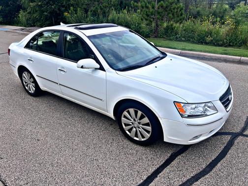 2009 Hyundai SONATA Limited