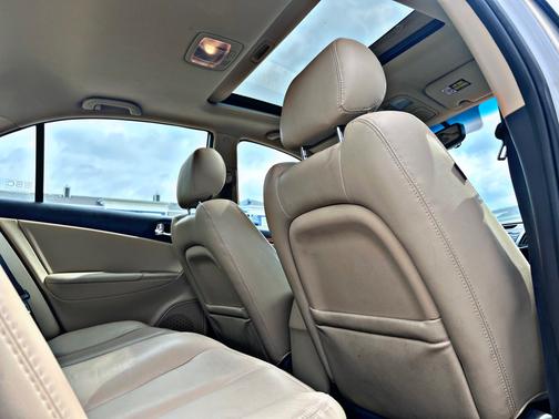 2009 Hyundai SONATA Limited