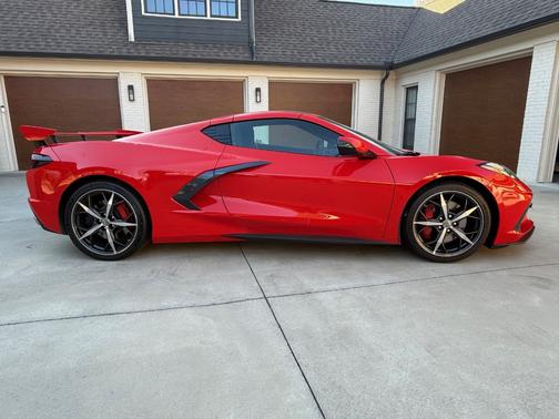 Red 2023 Chevrolet Corvette Stingray w/3LT