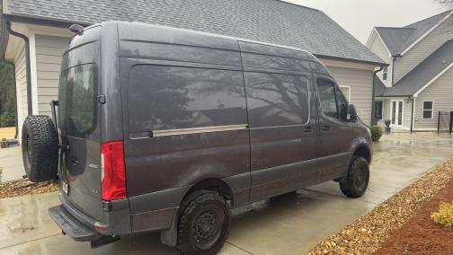 2022 Mercedes-Benz Sprinter 2500 Standard Roof