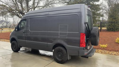 2022 Mercedes-Benz Sprinter 2500 Standard Roof