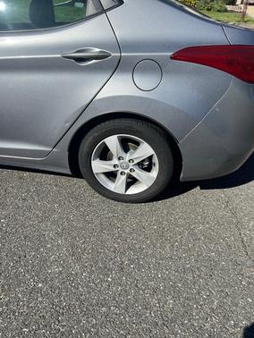 Gray 2013 Hyundai ELANTRA GLS