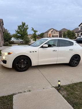2019 Maserati Levante S